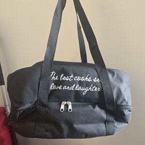 Insulated Casserole Carrier with Embroidery